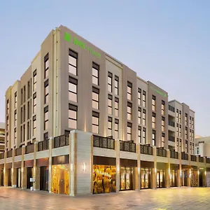 ホテル Ibis Styles Gold District, ドバイ